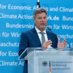 Willkommen in der Deindustrialisierung – Folgen von Habecks Wirtschaftspolitik