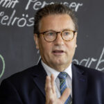 Wenn der Minister böse Anti-Windkraftbriefe von seinem Sohn bekommt