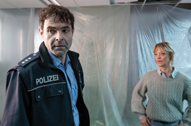 Letzter Tatort aus Mainz „Aus dem Dunkel“: Die Polizei, dein Freund und üblicher Verdächtiger