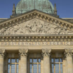 Erstes Gerichtsurteil gegen einen Ex-Offizier wegen „Delegitimierung des Staates“