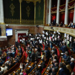 Frankreich: Immigrationsgesetz mit Verschärfungen beschlossen