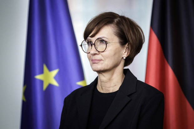 FDP-Bildungsministerin will Schüler auf Kriegsfall vorbereiten