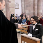 TE-Autor durch Karl von Habsburg zum Ritter des St. Georg-Ordens geschlagen