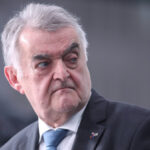 NRW-Innenminister Reul wird vom Schleuser-Spendenskandal erfasst