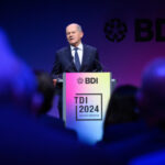 Der einstige Wirtschaftsmotor im Abschwung – Bloomberg: „Scholz scheitert“