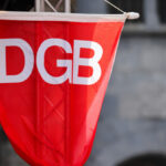 DGB-nahe Stiftung will die CO2-Steuer besser erklären