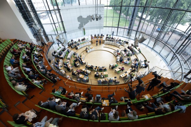 Dreiparteien-Landtag von AfD, CDU und BSW?