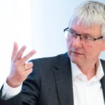 Industrie: Mehr als die Hälfte der großen Betriebe denkt an Abwanderung