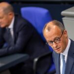Niemand sollte über Politiker lachen