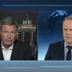 Habeck erklärt dem ZDF, warum er (nicht) zurücktreten muss