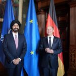 Bis zu 1,4 Milliarden Migranten denkbar – Scholz: Sie wollen nur unseren Standard