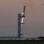 SpaceX: Balanceakt mit dem Bleistift auf der Fingerkuppe