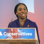 Kemi Badenoch: Neues Gesicht der britischen Konservativen – Alles nur Schein und Ideologie?