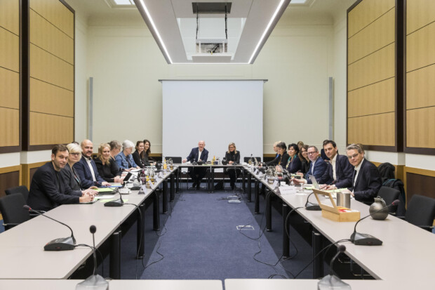 Wenn kranke Beamte ein Parlament lahmlegen