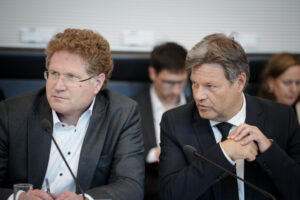 Staat schüttete 2023 fast 4 Millionen Euro an die Agora-Netzwerke aus