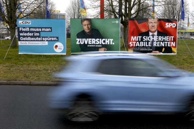 Rasender Stillstand vor der Rallye in den Abgrund