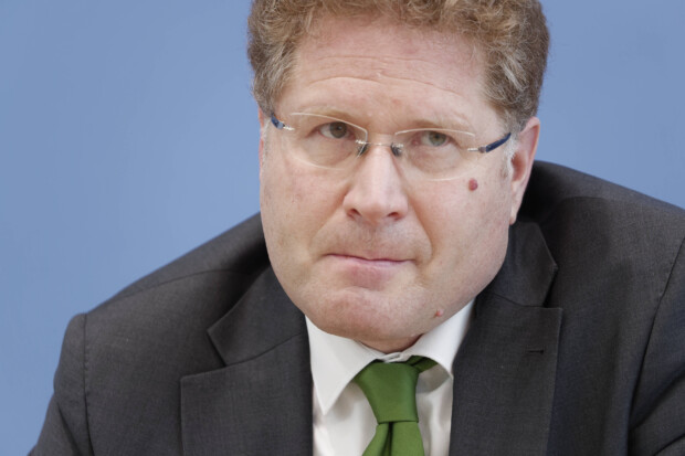 Agora-Aufdecker: Trump und Vance könnten mit Klima-Stiftungen aufräumen