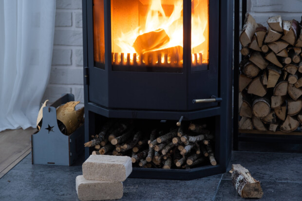 EU: Jetzt auch Streit um Holzöfen