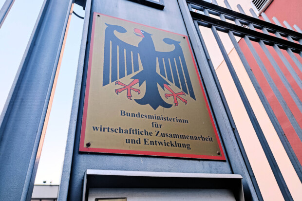 Die absurde Welt der Entwicklungshilfe