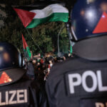 Schamlos durch die Nacht