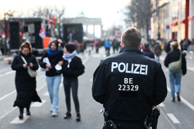 „Polizei-Rassismus“ und ein Gesetz gegen linken Phantomschmerz