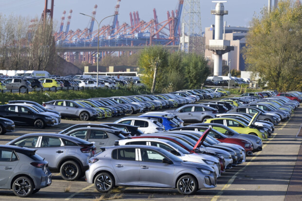 Was die neue Regierung tun muss, um die Autoindustrie zu retten