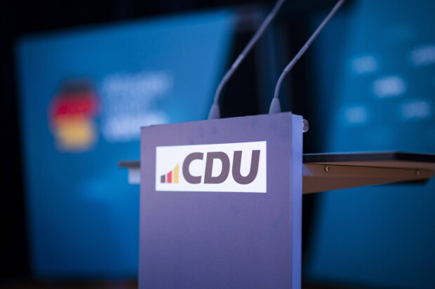 „Unverantwortlicher kann man die Zukunft unserer Kinder nicht verramschen, schämt Euch!“
