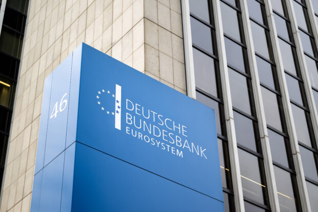 EZB senkt Leitzins – Bundesbank mit Rekordverlust – Börsen durchwachsen