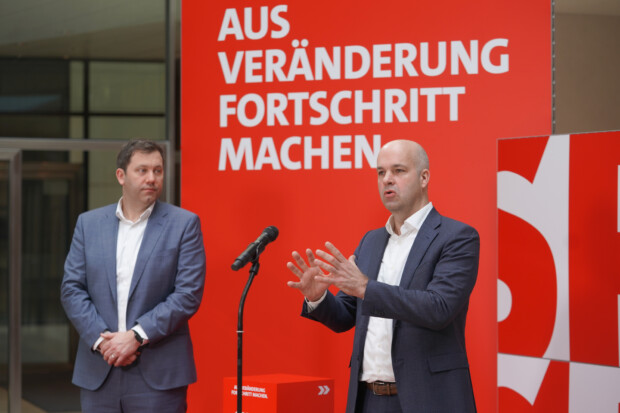 SPD und Fratzscher fordern Mindestlohnerhöhung