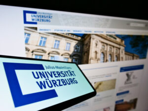 Angriff auf Freiheit der Lehre und Forschung, Landesregierung greift ein