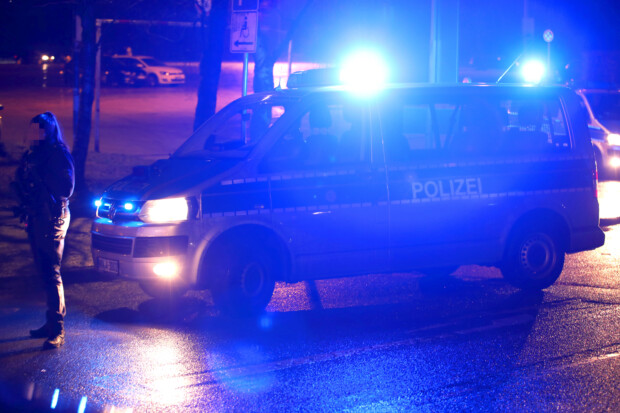 Weiterer Mordversuch an Berliner Polizisten – Täter frei