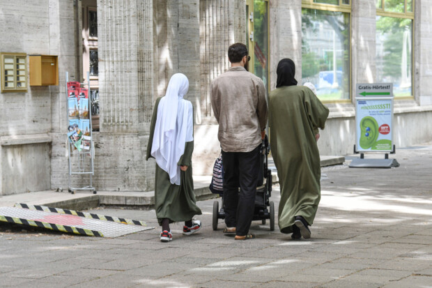 „Wir zerschlagen ein Geschäftsmodell der kriminellen Banden“