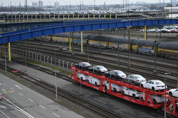 Industrie weiter in der Krise