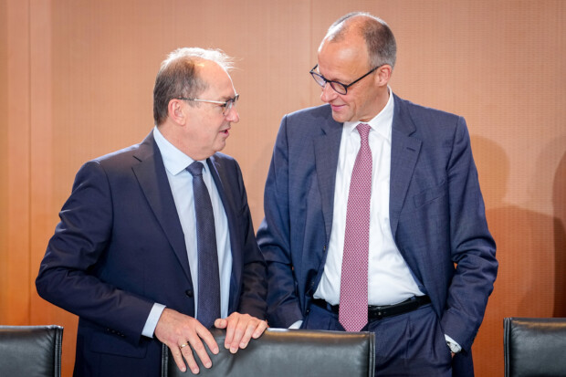 Union: Scharfe Kritik an Berliner Einbürgerungspraxis – und doch bleibt es beim Turbo