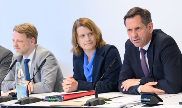 Rot-Grün in Niedersachsen startet Schulden-Exzess