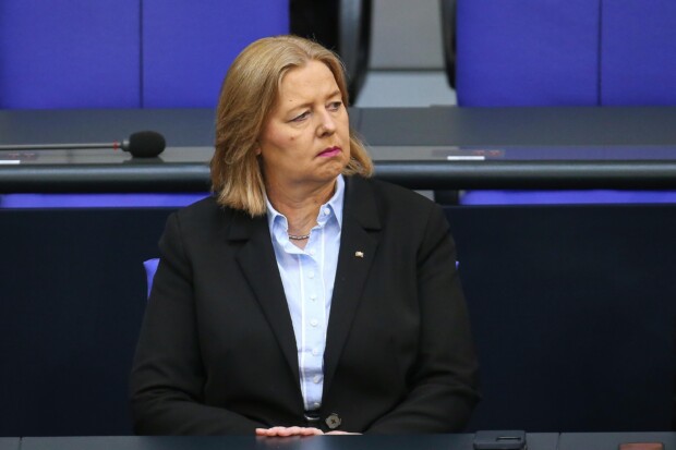 Arbeitsmarkt im Sinkflug: 171.000 Arbeitslose mehr